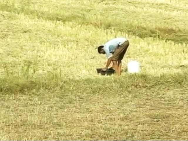 Empty, Locked Houses a Common Sight at This Drought-Hit Village