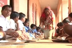 Pulses Price Rise: Odisha Government May Revamp Mid-Day Meal Menu Pulses Price Rise: Odisha Government May Revamp Mid-Day Meal Menu