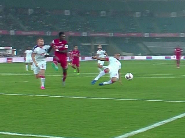 ISL: Delhi Dynamos Held to 1-1 Draw by NorthEast United FC