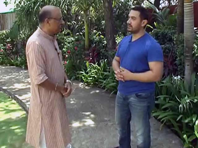 आमिर खान के साथ चलते-चलते