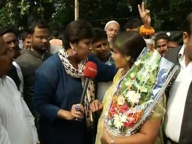 Supporters of Grand Alliance Confident of Forming Government