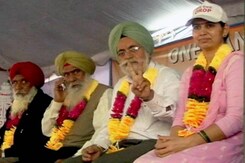 In One Rank One Pension Row, Ex-Armymen Disagree on 'Medal Wapsi' In One Rank One Pension Row, Ex-Armymen Disagree on 'Medal Wapsi'