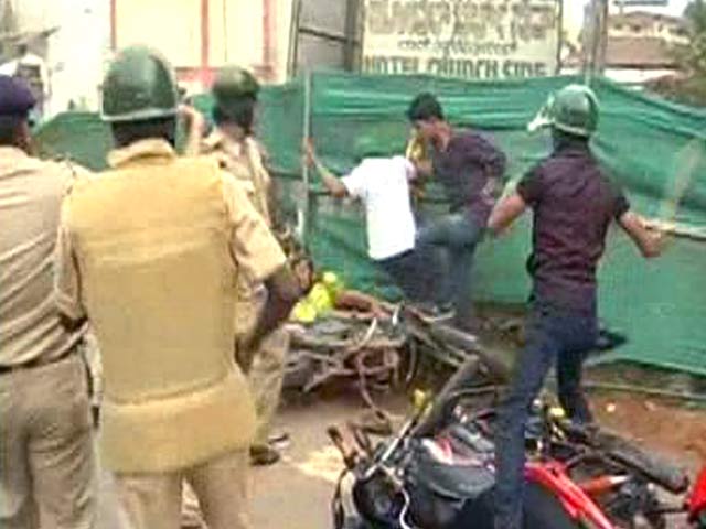 Protests in Karnataka as Govt Marks Tipu Sultan Birth Anniversary