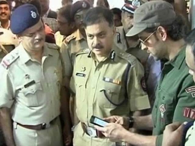 Video : Diwali Gift From Mumbai Police: New Traffic Helpline