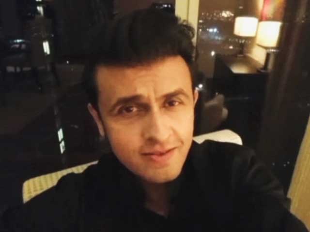 Video : Sonu Nigam Sings for the Cause of <i>Shiksha</i>