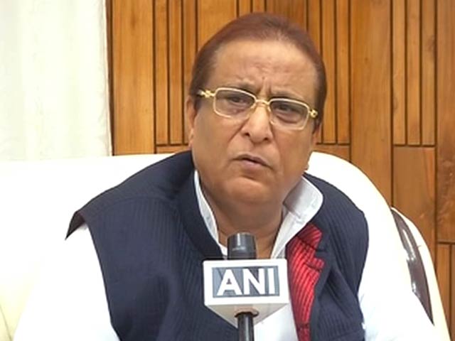 पेरिस हमले पर आजम का विवादित बयान- 'ये एक्शन का रिएक्शन है'