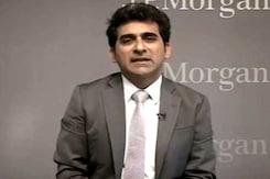 Balancing Wage Hike and Fiscal Deficit a Challenge for Government: Sajjid Chinoy Balancing Wage Hike and Fiscal Deficit a Challenge for Government: Sajjid Chinoy