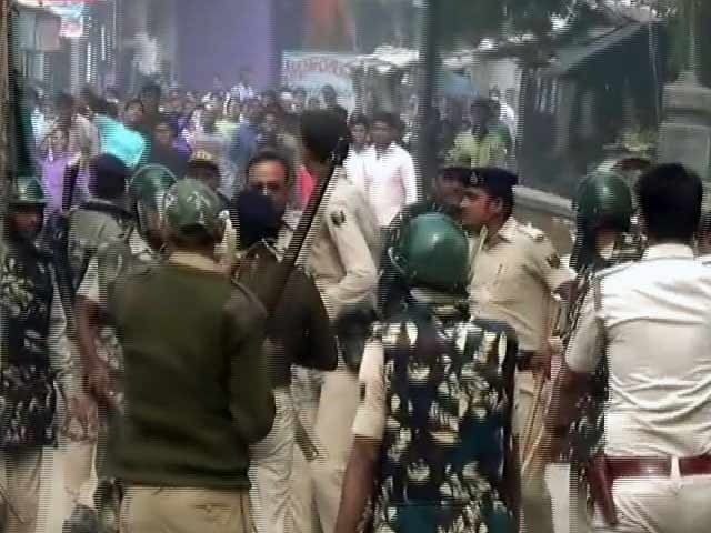 वैशाली (बिहार) : हादसे में दो की मौत, गुस्साई भीड़ का हंगामा, घर फूंके
