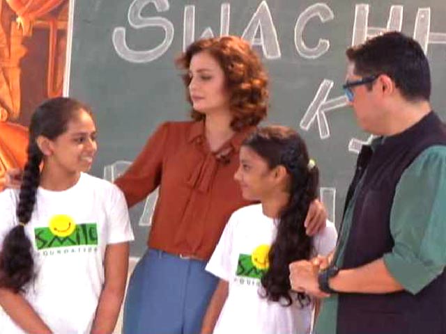 Swachhta Ki Pathshala With Dia Mirza