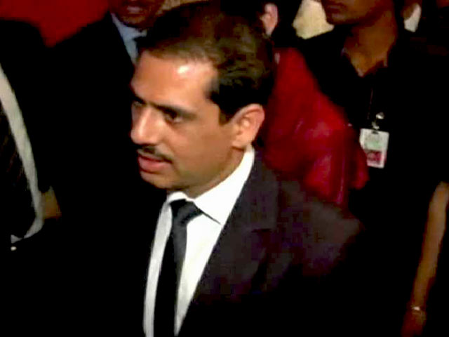 रॉबर्ट वाड्रा बोले - राजनीति का मोहरा बना रही है बीजेपी