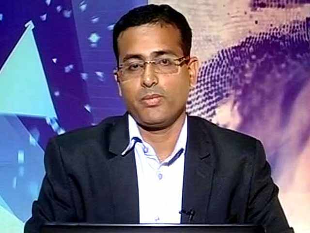 Buy RCom With Stop Loss at Rs 63: Pradip Hotchandani