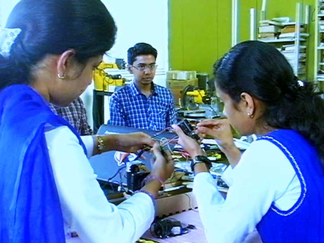 How Incubators and R & D Institutions Are Fueling Innovation