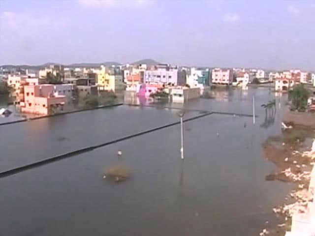 Video : As Waters Recede, Chennai's Next Challenge - Stench, Filth, Disease