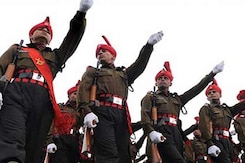 In Jammu and Kashmir, Young Men Queue up to Join the Army In Jammu and Kashmir, Young Men Queue up to Join the Army