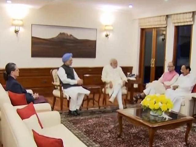 Video : Sonia Gandhi, Manmohan Singh Meet PM Modi Over GST Bill Standoff