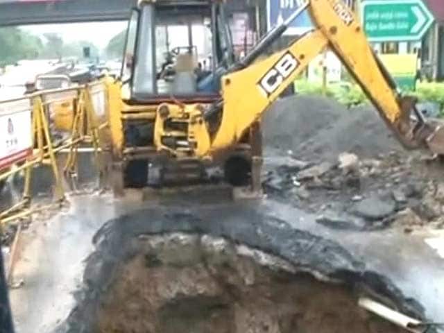 Crater in Major Road As Rain Batters Chennai; Schools Remain Shut