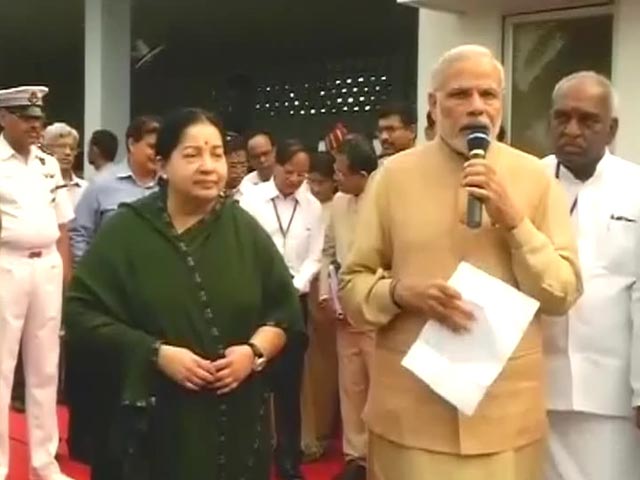 इंडिया 7 बजे : चेन्नई में फंसे लोगों को बचाने की मुहिम