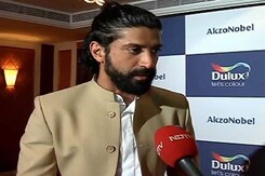 <i>Rock On 2!</i> Diaries: Farhan's 'Great Time' With Shraddha <i>Rock On 2!</i> Diaries: Farhan's 'Great Time' With Shraddha