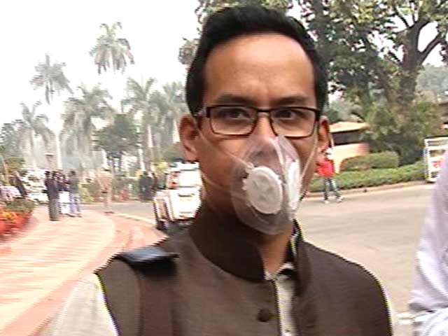 Attending Parliament in Mask, This Lawmaker Makes a Statement