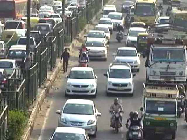 ऑड-इवन नंबर फॉर्मूला पर दिल्‍ली सरकार के विभागों की अहम बैठक