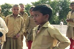 सूखा प्रभावित बुंदेलखंड में 'लाइफ़लाइन' भी गई सूख सूखा प्रभावित बुंदेलखंड में 'लाइफ़लाइन' भी गई सूख