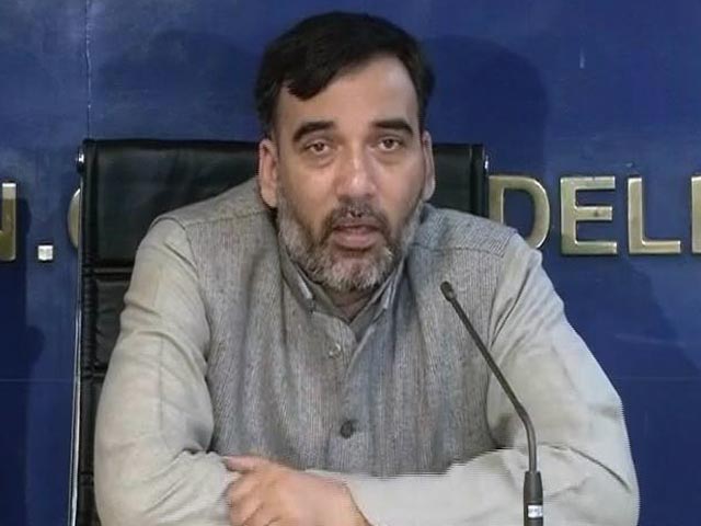 दिल्ली में चलाई जाएंगी 6,000 अतिरिक्त बसें, कूड़ा जलाने पर 5 हजार रुपये जुर्माना