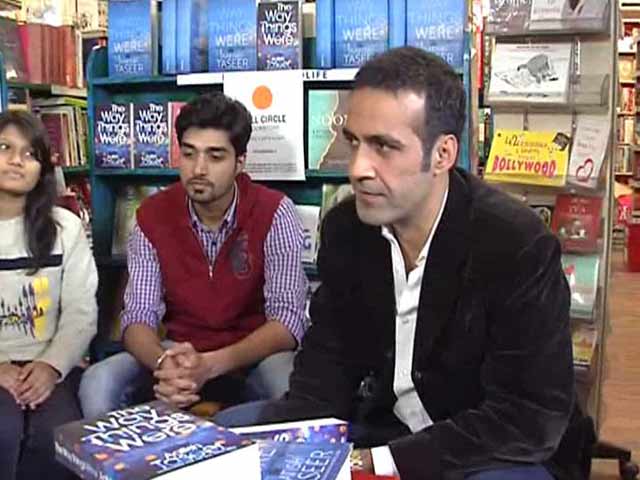 Video : PM Must Send Strong Message To 'Go To Pak' Leaders: Writer Aatish Taseer