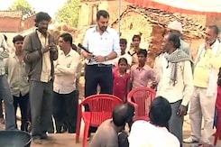 बुंदेलखंड : सात मिठाईयों का मतलब 5 साल का कर्ज़ बुंदेलखंड : सात मिठाईयों का मतलब 5 साल का कर्ज़