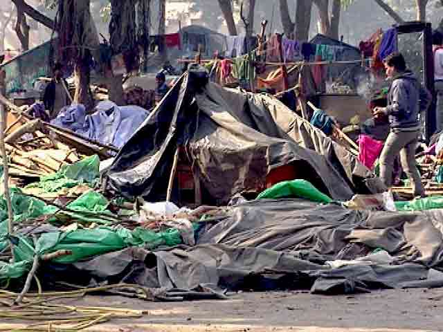 Videos : इंडिया 9 बजे : दिल्ली में अतिक्रमण हटाने के दौरान हुई मौत का ज़िम्मेदार कौन?