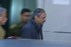 Kejriwal's Top Officer Allowed To Go After Hours Of CBI Questioning Kejriwal's Top Officer Allowed To Go After Hours Of CBI Questioning
