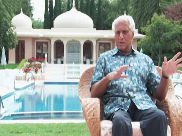 <i>Bridging Worlds</i>: The Story of Indians in the United States of America