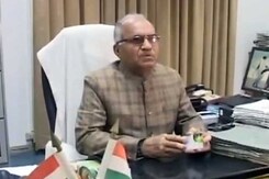 यूपी के नए लोकायुक्त पर भी सवाल, हाइकोर्ट के चीफ़ जस्टिस ने जताया ऐतराज यूपी के नए लोकायुक्त पर भी सवाल, हाइकोर्ट के चीफ़ जस्टिस ने जताया ऐतराज