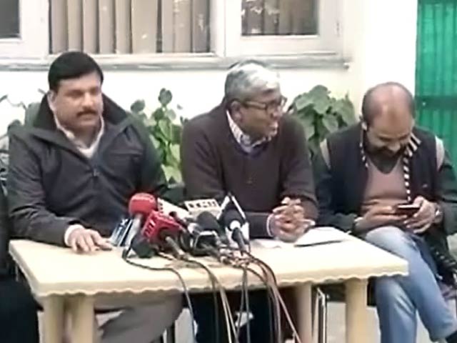 Videos : अरुण जेटली पर 'आप' के हमले जारी, फिर पूछे पांच सवाल