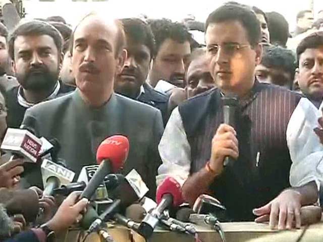 BJP Has Rewarded Swamy For Case Against Gandhis, Says Congress