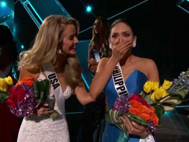 Video : Miss Philippines Crowned Miss Universe After Live TV Mixup