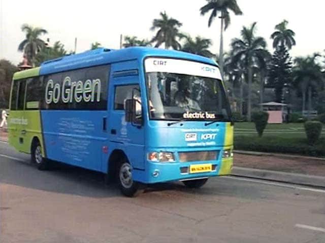 Video : For Lawmakers, A Pollution Free Electric Bus