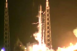 SpaceX Falcon 9 Rocket Landing Opens 'New Door' to Space Travel SpaceX Falcon 9 Rocket Landing Opens 'New Door' to Space Travel