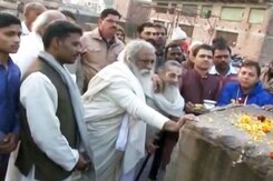 अयोध्या में तराशे जा रहे हैं विवाद? अयोध्या में तराशे जा रहे हैं विवाद?