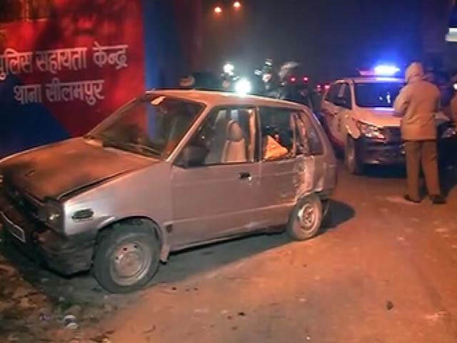 चार बदमाशों ने की दिल्ली पुलिस पर फायरिंग, एक गिरफ्तार