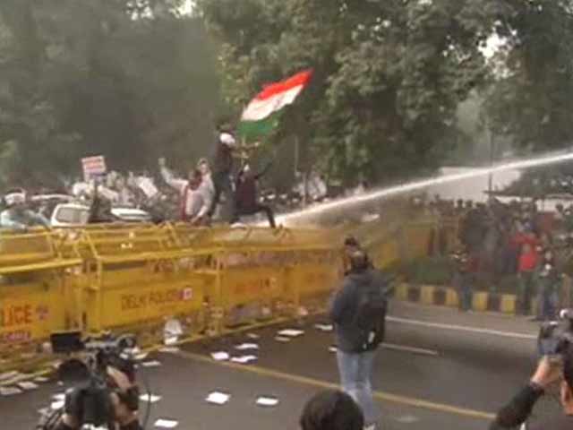 In Tit-For-Tat, AAP Protests Outside Arun Jaitley's House