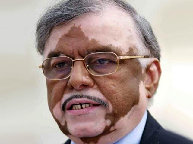 Kerala Governor Sathasivam Not Allowed Late Entry On Air India Flight