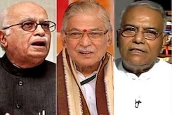 BJP Seniors In Huddle As Party Confronts Kirti Azad Vs Jaitley Battle BJP Seniors In Huddle As Party Confronts Kirti Azad Vs Jaitley Battle