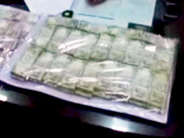 एक करोड़ की फिल्मी स्टाइल लूट में पुलिसवालों का हाथ