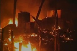 1 Killed In Kolkata Slum Fire Near Dum Dum Park 1 Killed In Kolkata Slum Fire Near Dum Dum Park