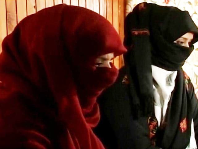 Kashmiri Women Break Social Taboos, Divorce Their Drug Addict Husbands