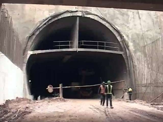 9 किलोमीटर, 2500 करोड़ रुपये : ये है देश की सबसे लंबी सड़क सुरंग