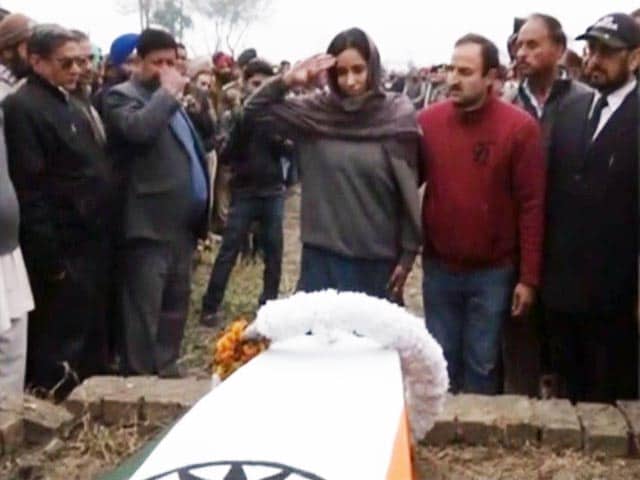Video : Break From Custom; Daughter Who Carried Pathankot Martyr's Coffin