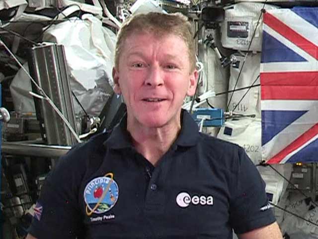 Video : British Astronaut in Space Announces God Save the Queen