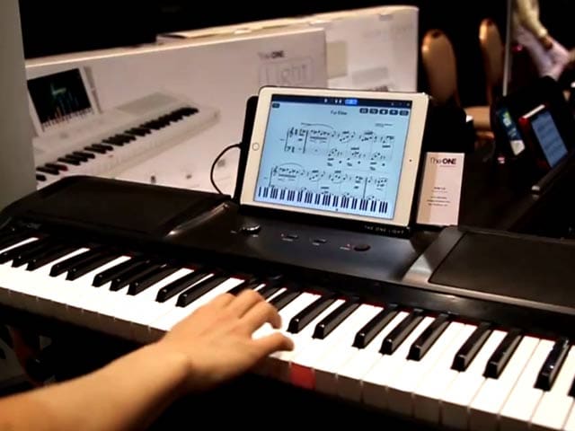 Video : The One Smart Piano and Light Keyboard - First Look