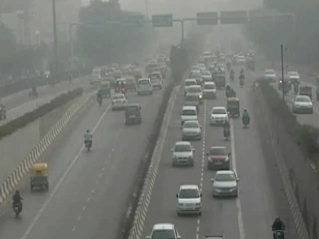 ऑड ईवन फॉर्मूले के फायदे नुकसान की परख के लिए एक हफ्ता काफी : हाईकोर्ट